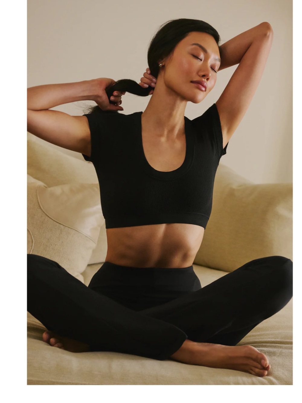 Alo Seamless Cropped Serene Short Sleeve Top
